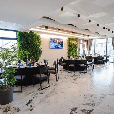 Hotel Nest Bijeljina Extérieur photo