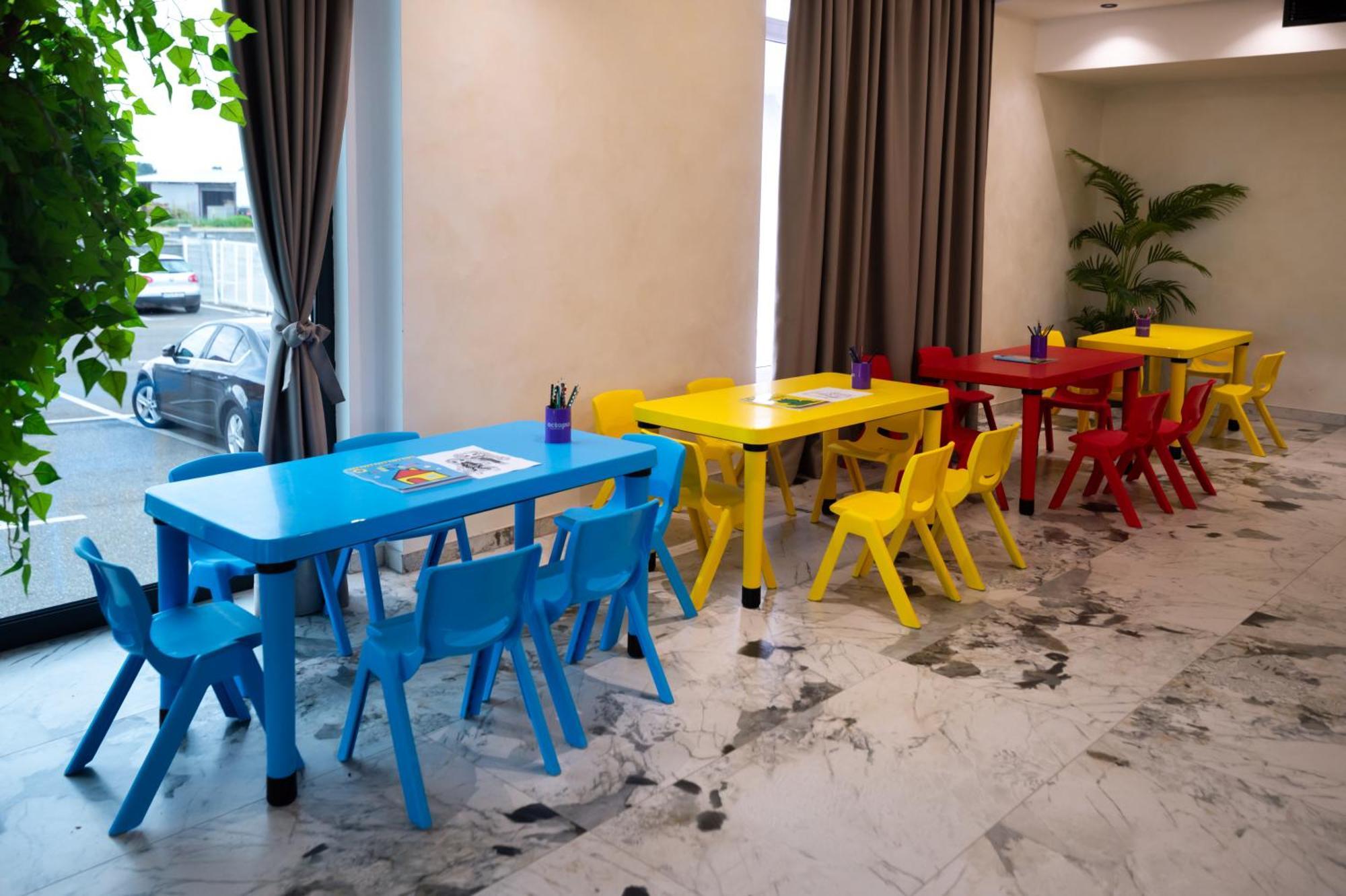 Hotel Nest Bijeljina Extérieur photo