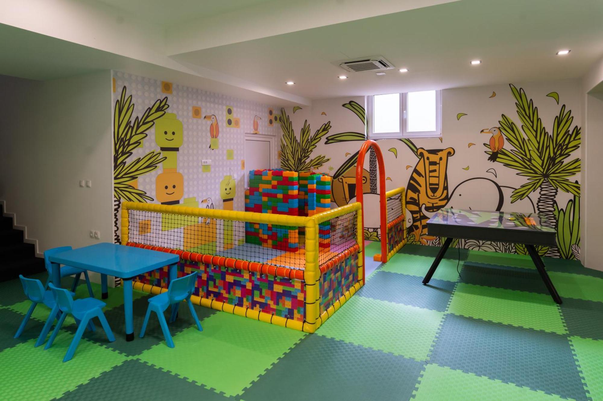 Hotel Nest Bijeljina Extérieur photo