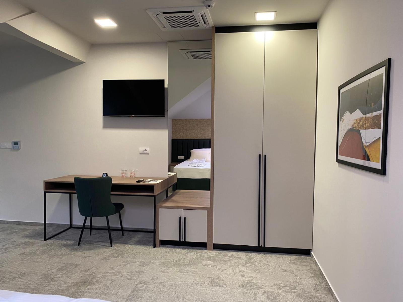 Hotel Nest Bijeljina Extérieur photo