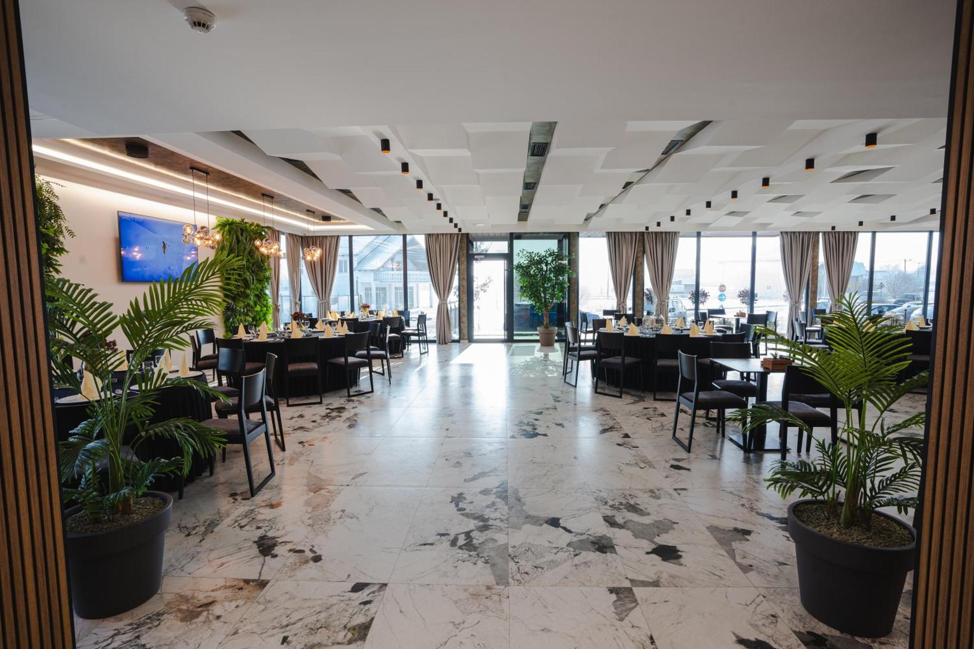 Hotel Nest Bijeljina Extérieur photo
