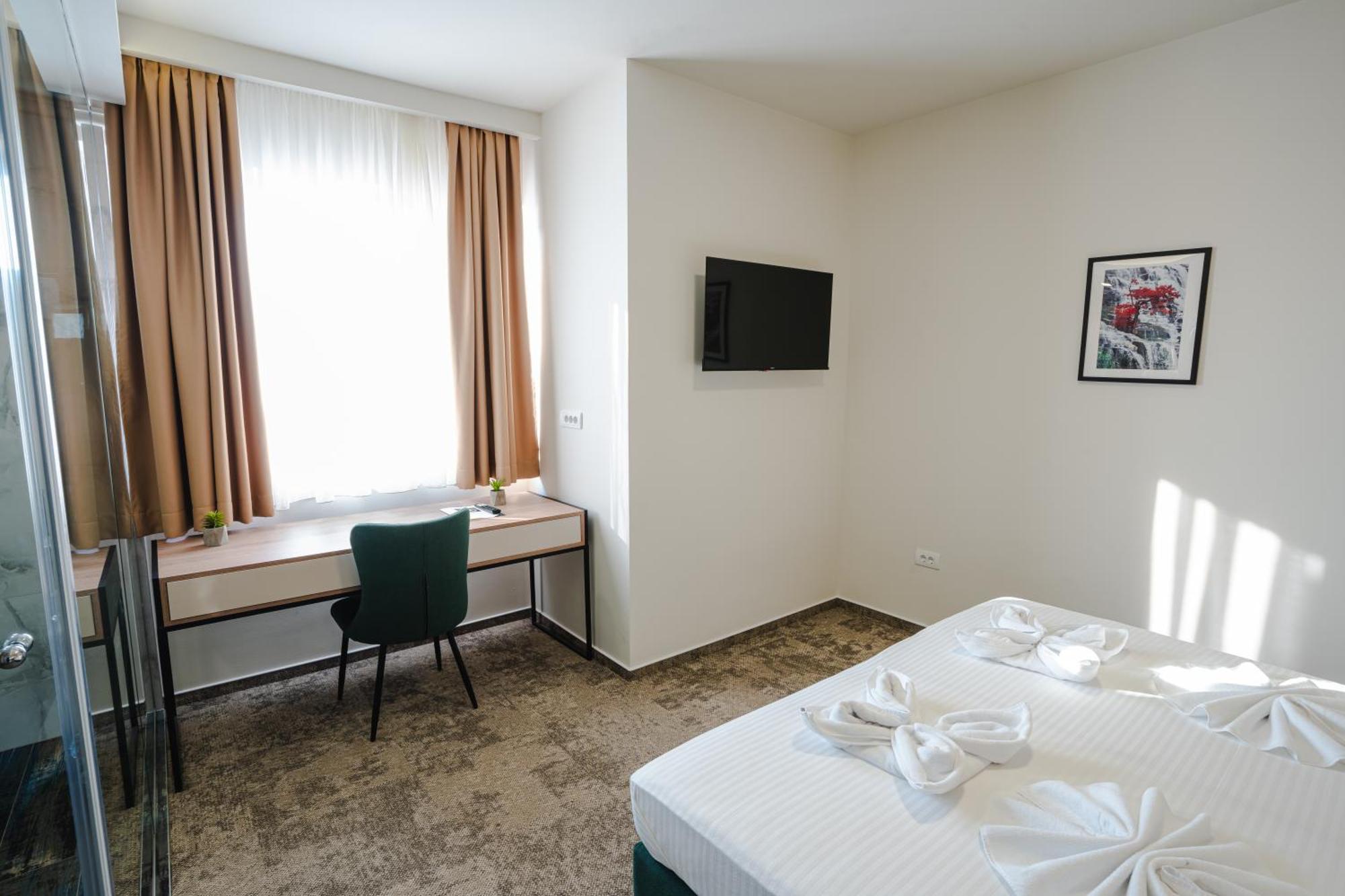 Hotel Nest Bijeljina Extérieur photo